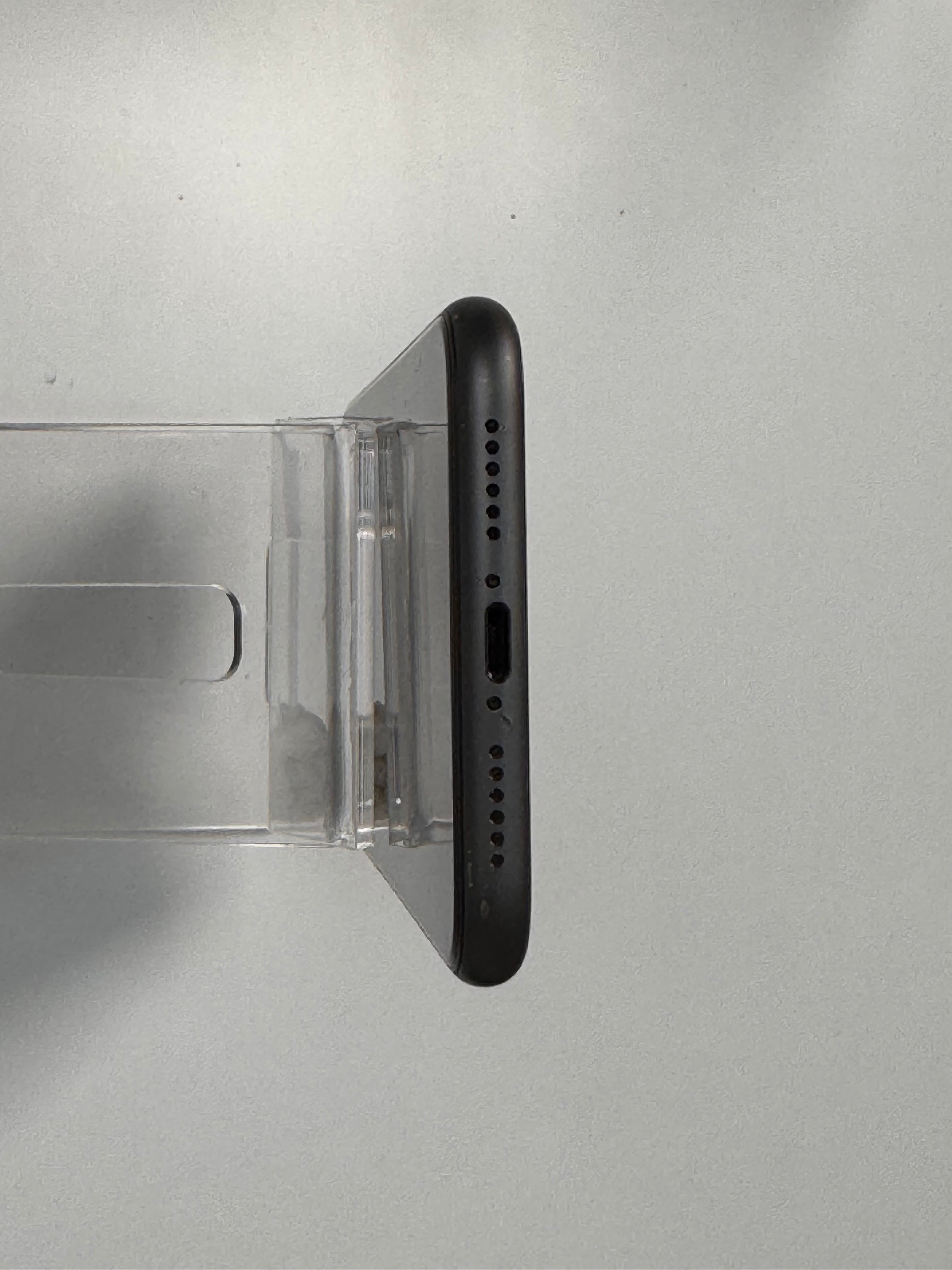 iPhone 11 64GB ex iBox Black