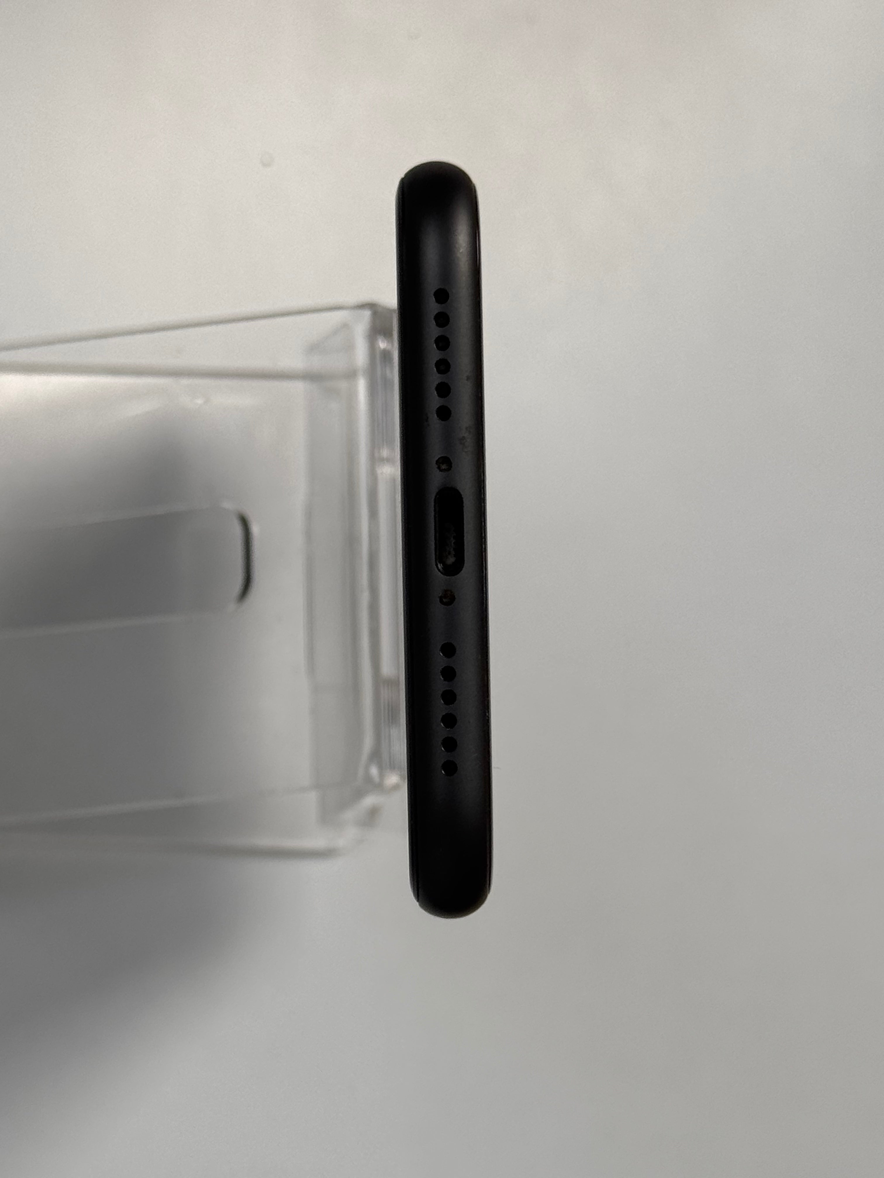 iPhone 11 64GB ex iBox Black