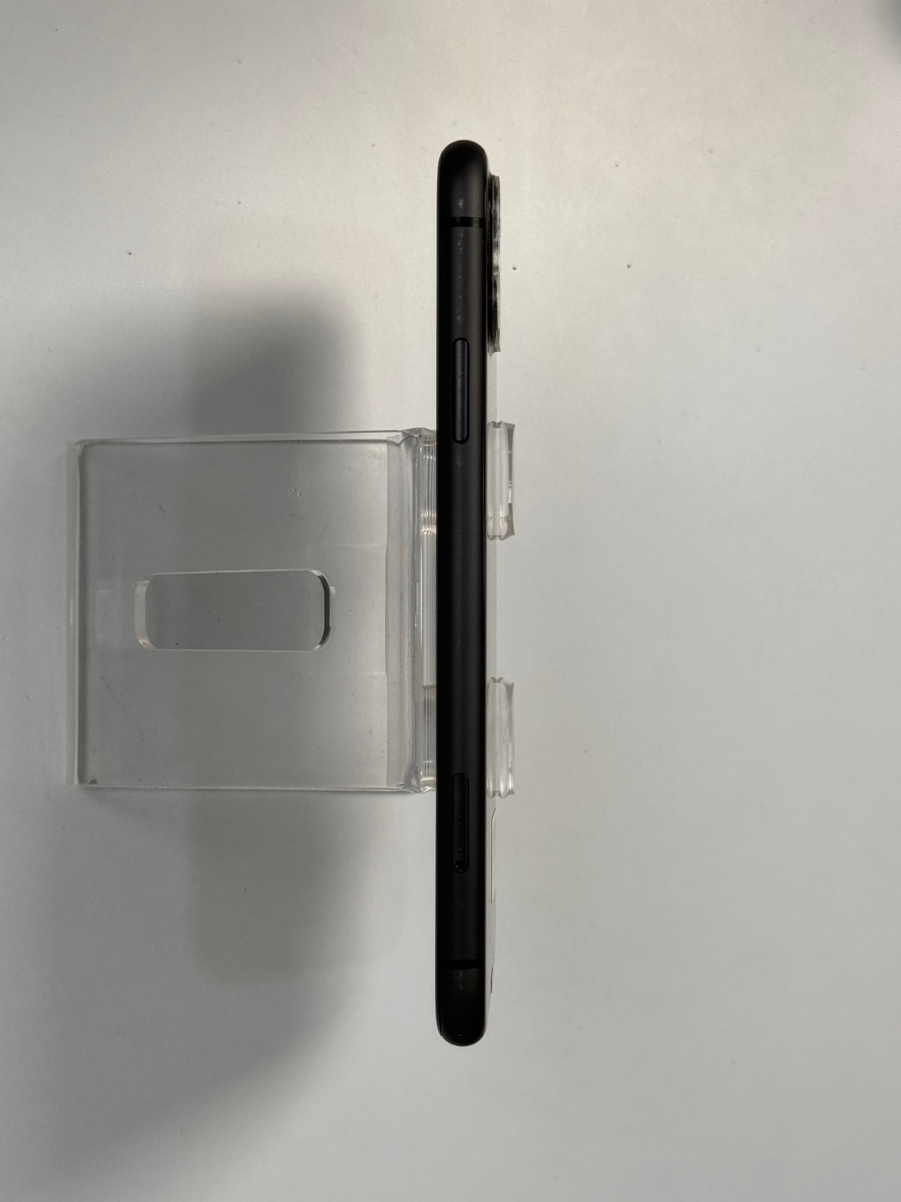 iPhone 11 64GB ex iBox Black