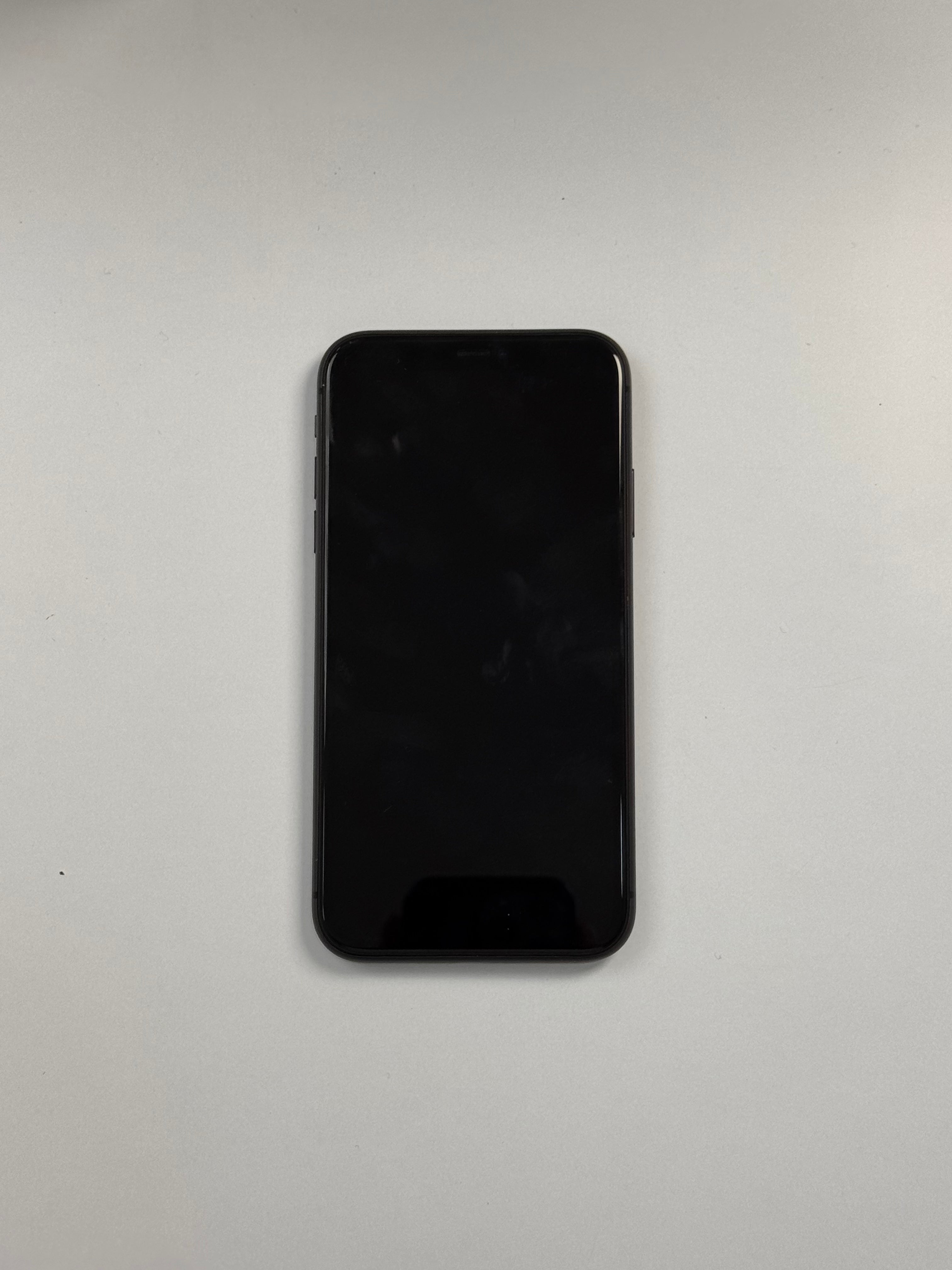 iPhone 11 64GB ex iBox Black