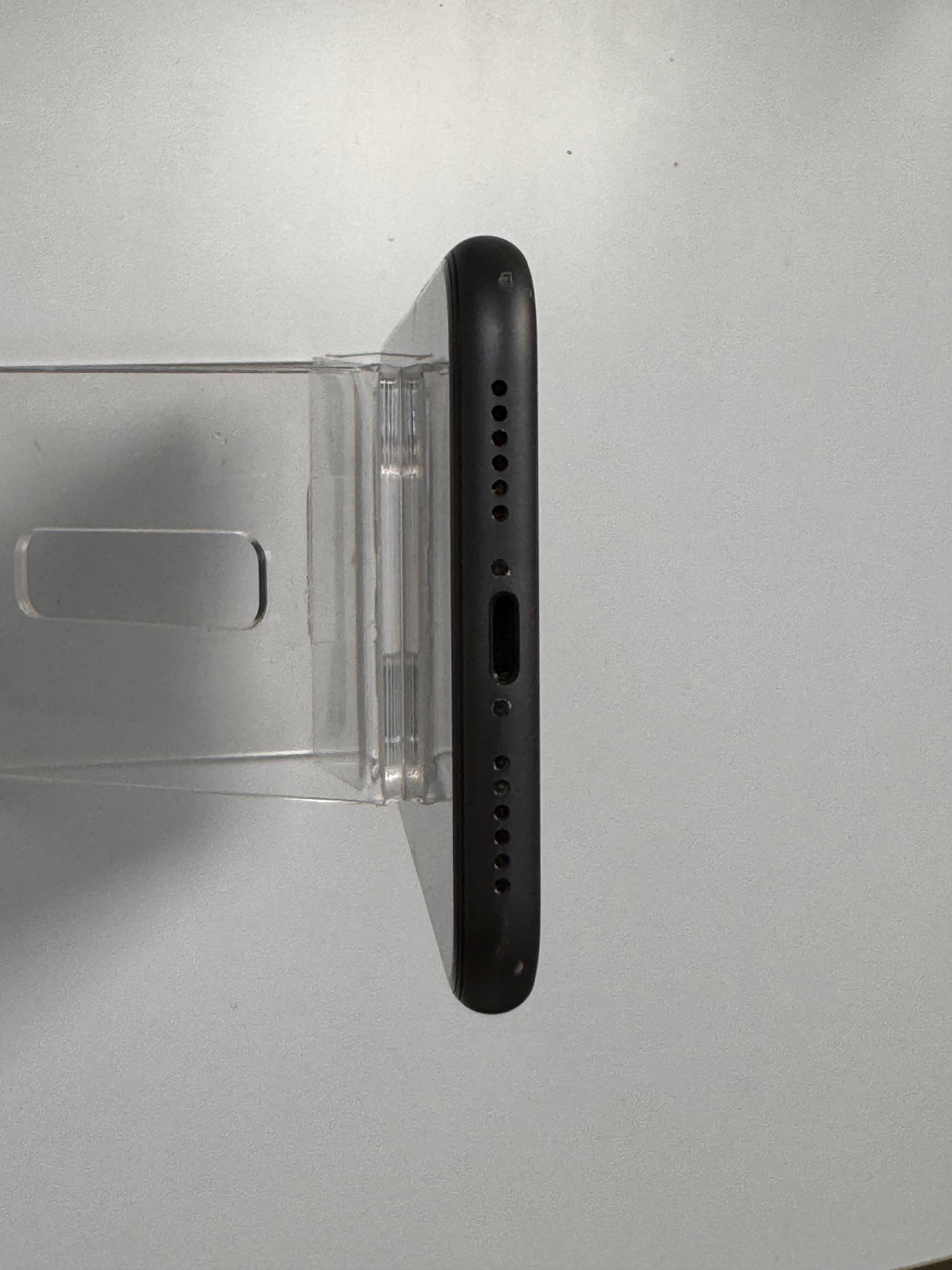 iPhone 11 64GB ex iBox Black